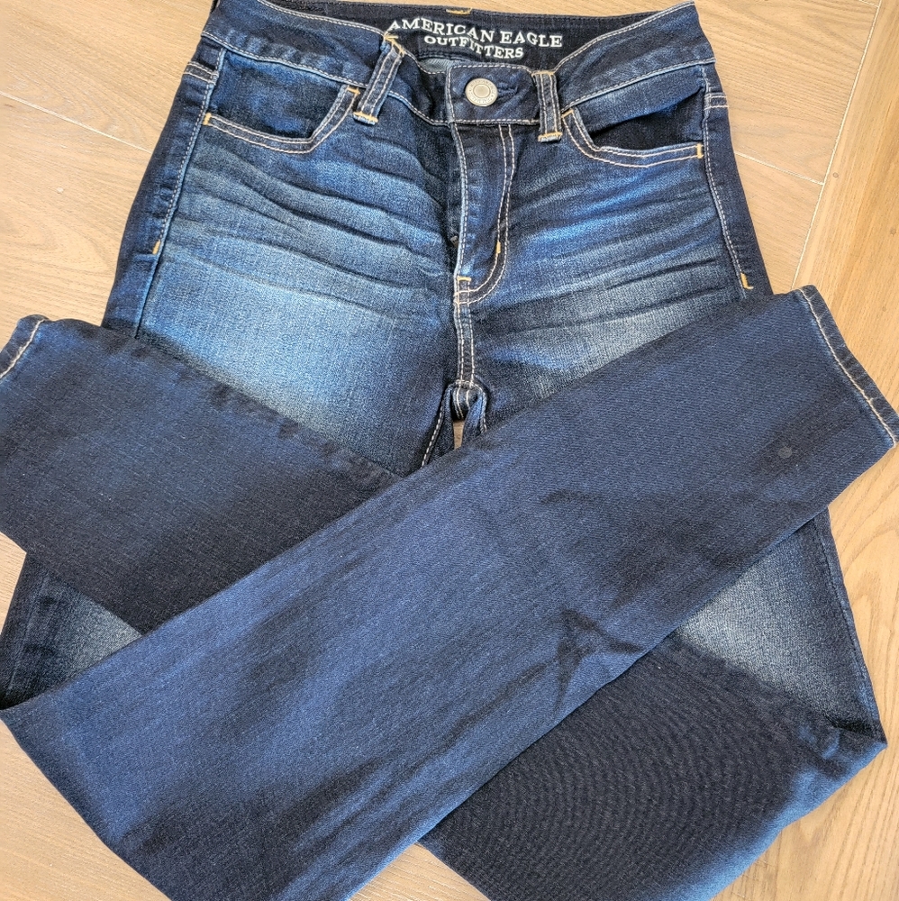 NWOT! AMERICAN EAGLE SUPER STRETCH JEGGINGS SIZE 0